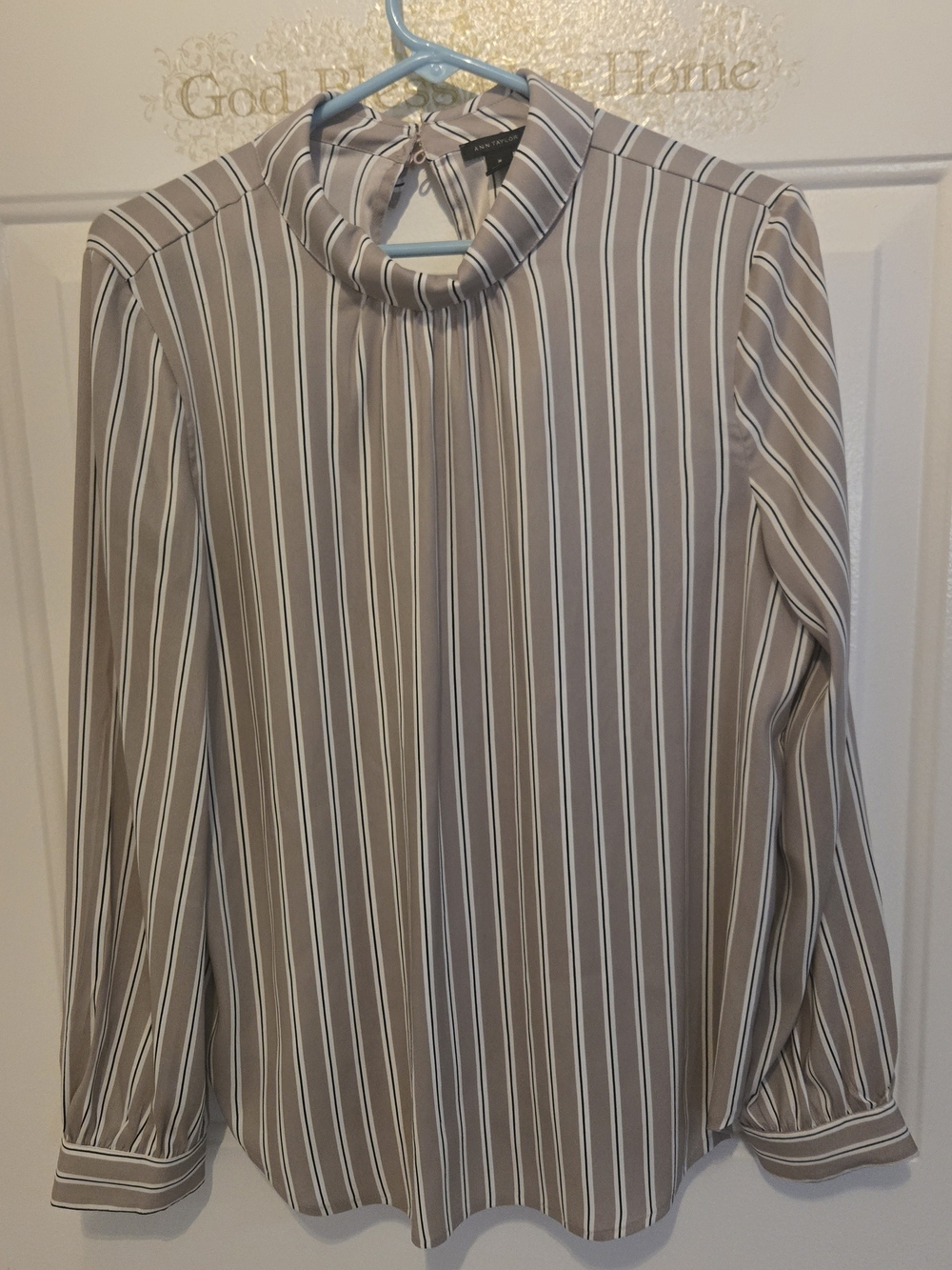 Ann Taylor Striped Mock Neck Long Dleeve Blouse Taupe M